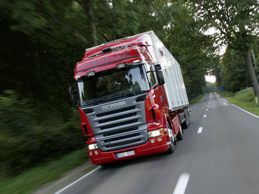  Scania R420 4x2 Tractor Highline Cab 2004 года  (фото 8 из 14)